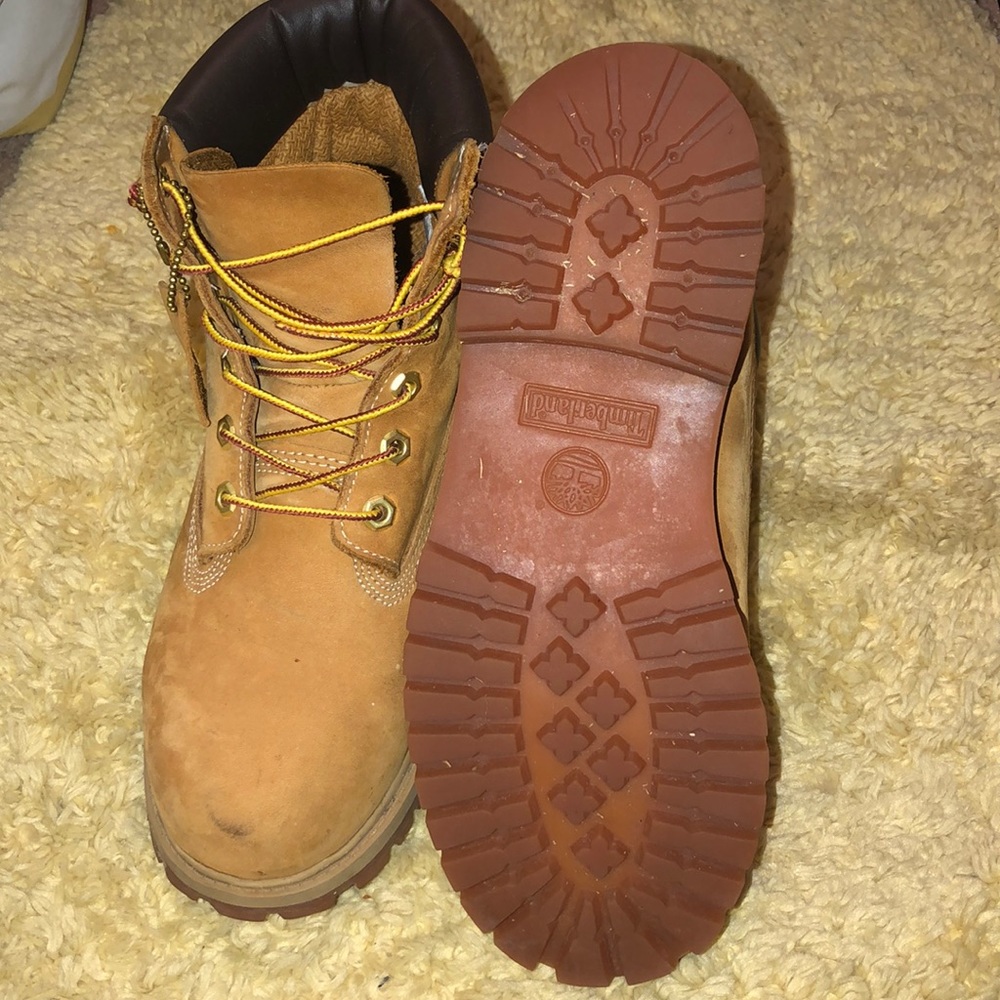 Timberlands - Picture 3 of 4